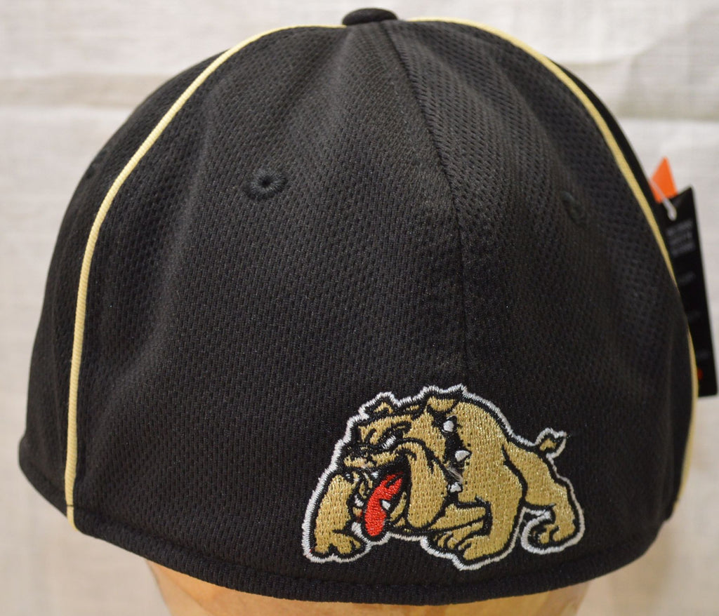 Clyde Bulldogs - Fitted Cap